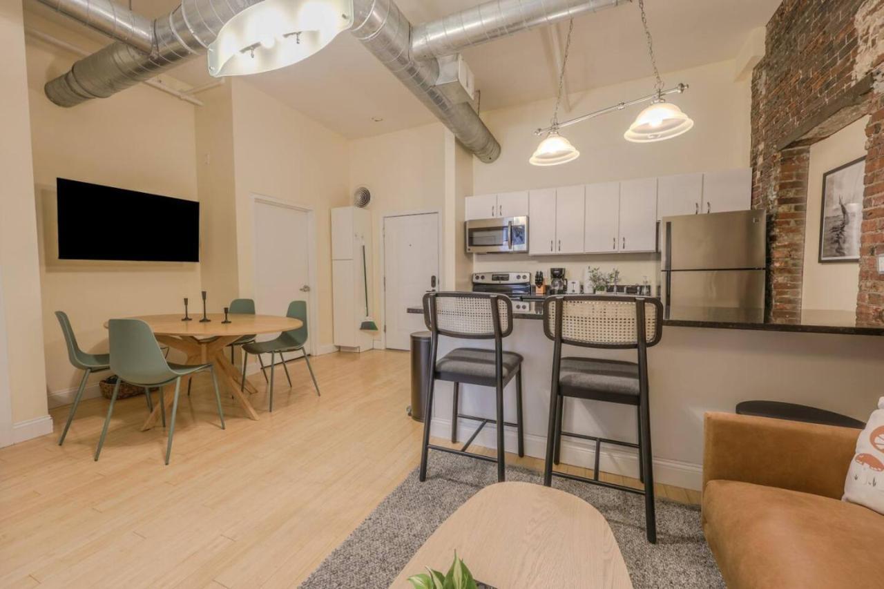 Simple Spacious Apartment